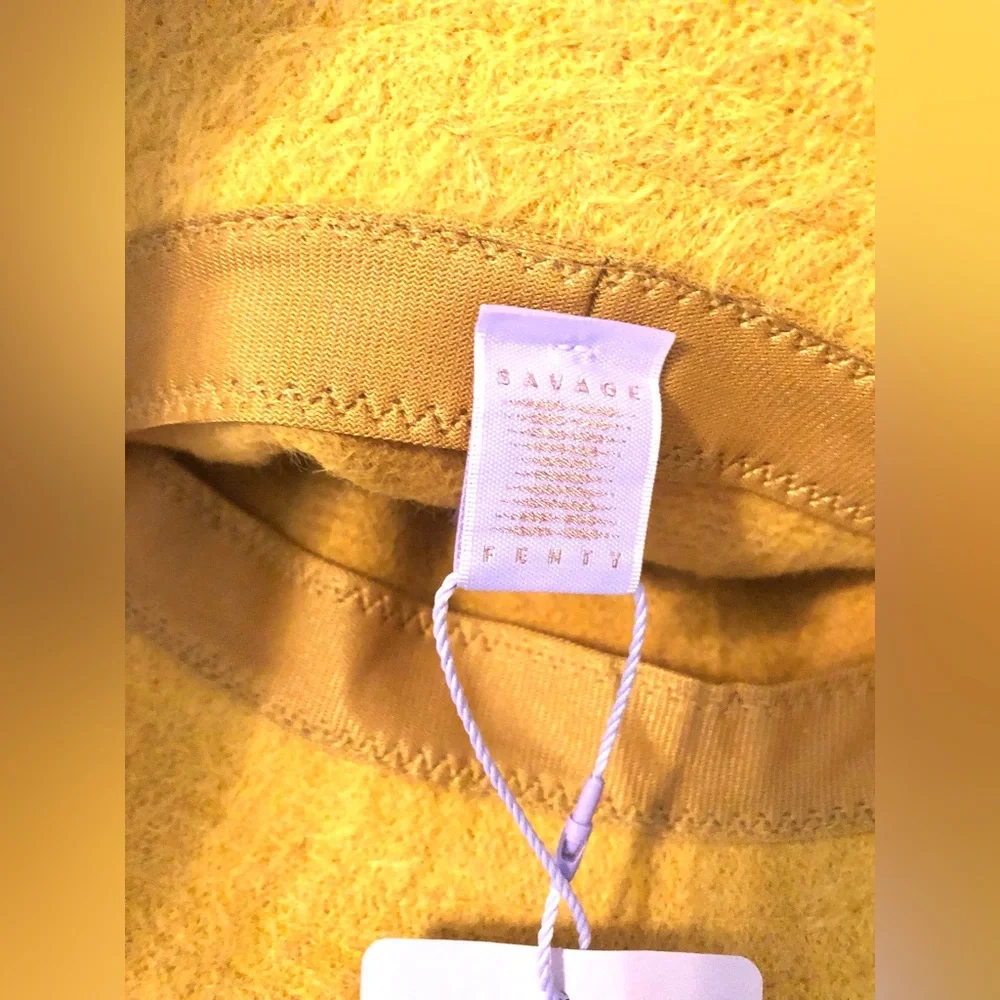 NWT Savage X Fenty Fuzz Fit Knit Bucket Hat Gold Yellow